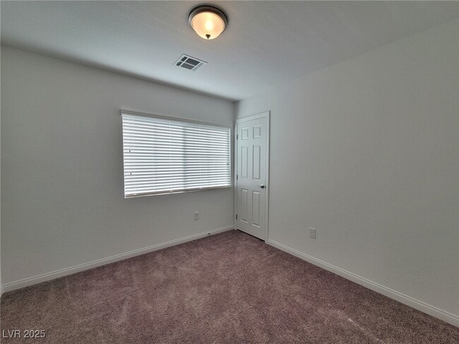 Building Photo - 7736 S Westwind Rd