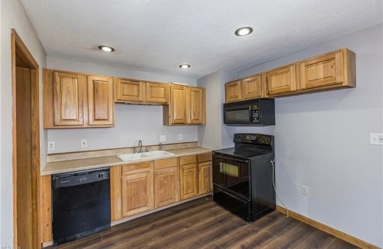 Building Photo - 2910 14th St NW