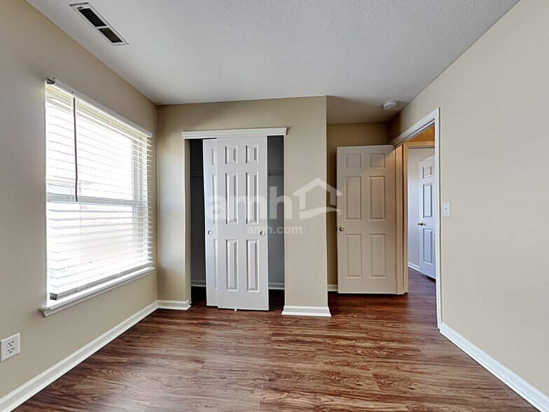 Building Photo - 11412 Apalachian Way
