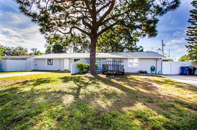 Primary Photo - 3312 52nd Ave Dr W