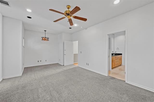 Building Photo - 3250 Cambrick St