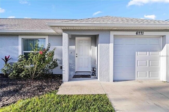 Building Photo - 6771 Topeka Ln