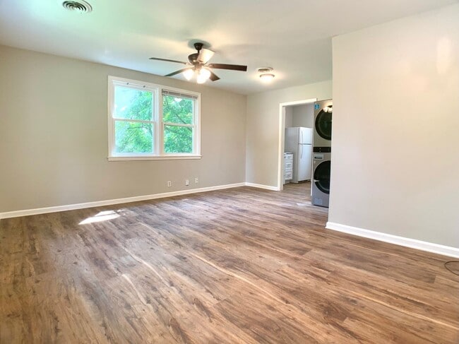 Building Photo - 1330 Vogue Hill Rd