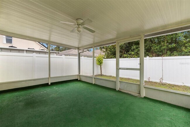 Building Photo - 5204 Creekmore Ln