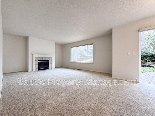 Building Photo - 16933 NW Arizona Dr