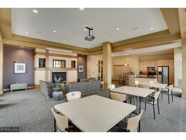 Building Photo - 7600 Lyndale Ave S