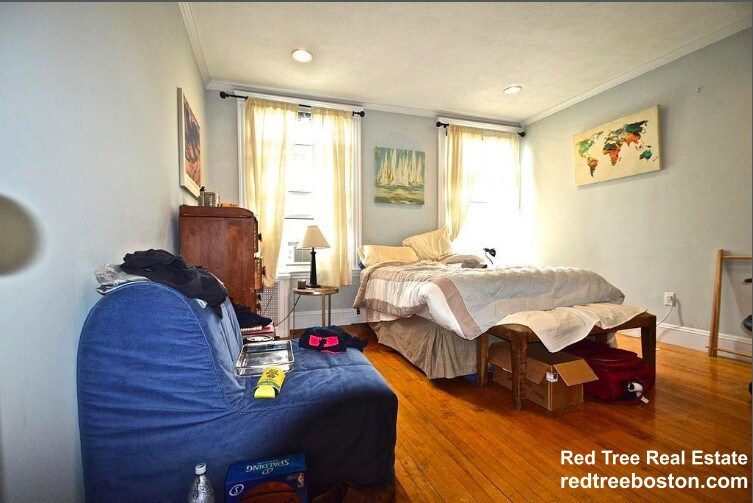 Building Photo - 1793 Beacon St