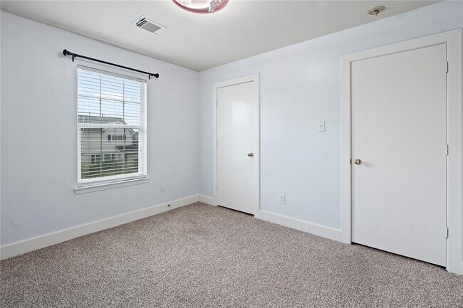 Building Photo - 20729 Patriot Park Ln