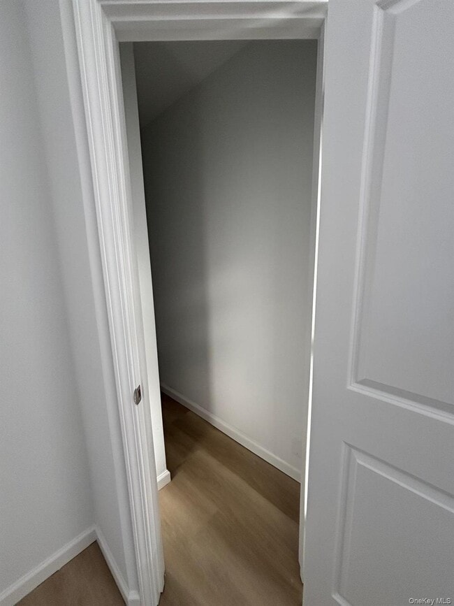 Building Photo - 237 Beaver Dr