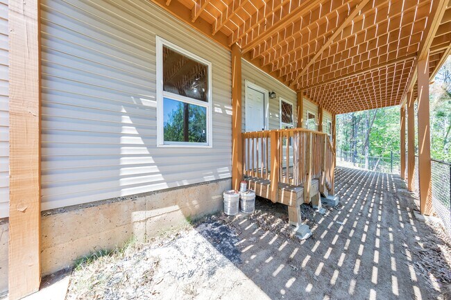Building Photo - 336 Nobleman Way