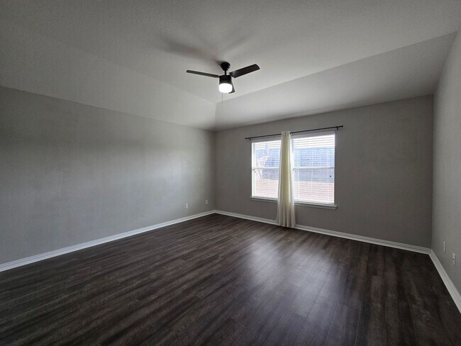 Building Photo - 2609 Red Fern Dr
