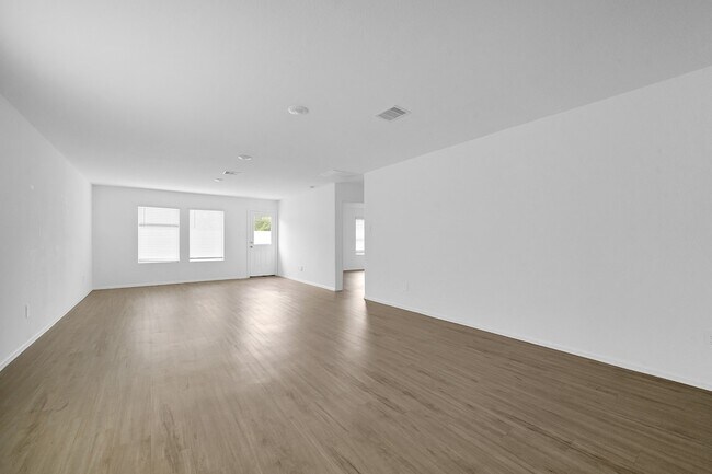 Building Photo - 24126 Maple Turn Ln
