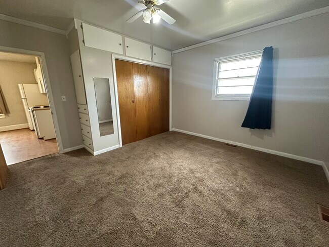 Bedroom - 202 E Buffalo St