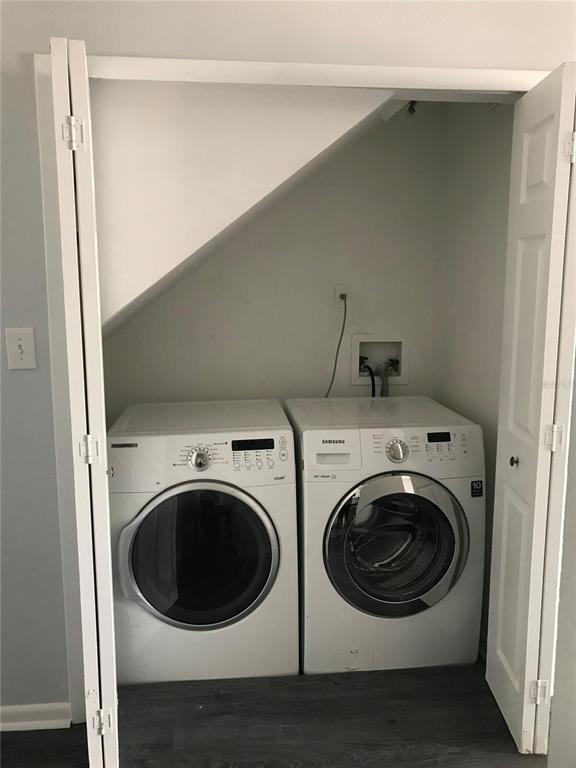 Building Photo - 11141 Essex Ridge Ct