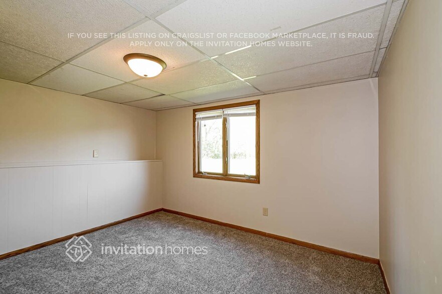 Building Photo - 14655 Sycamore St NW