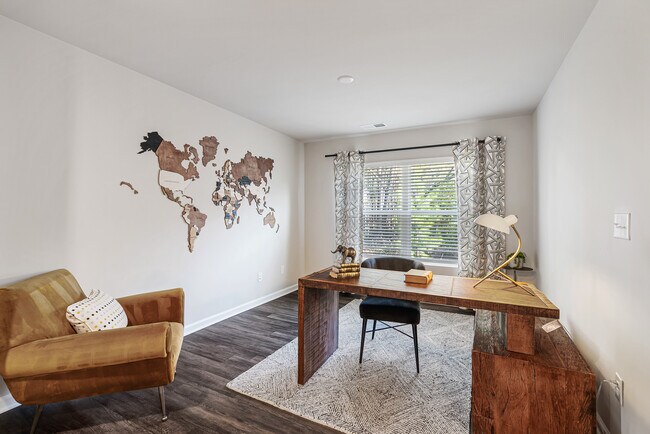 Building Photo - 6543 Doan Dr NW