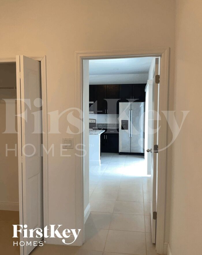 Building Photo - 112 Big Black Dr