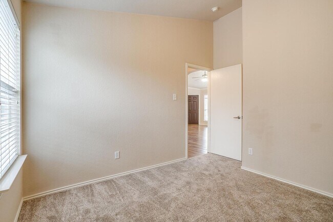 Building Photo - Amazing 3 Bed 2 Bath Rental in Alexandra Meadows- Eagle Mountain ISD- 76131