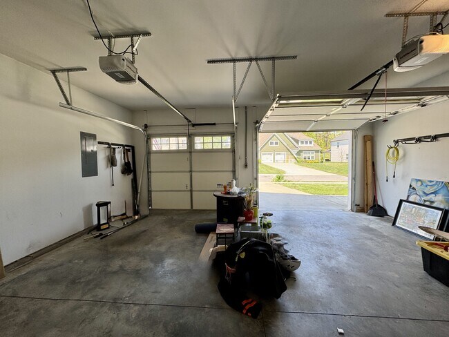 Building Photo - 169 Ashton Fields Dr