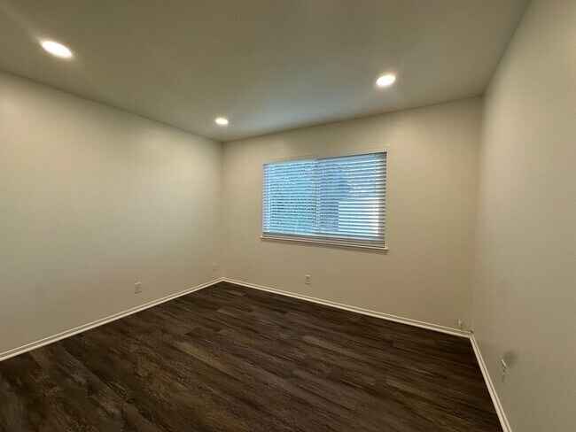 Building Photo - 17122 Santa Lucia St