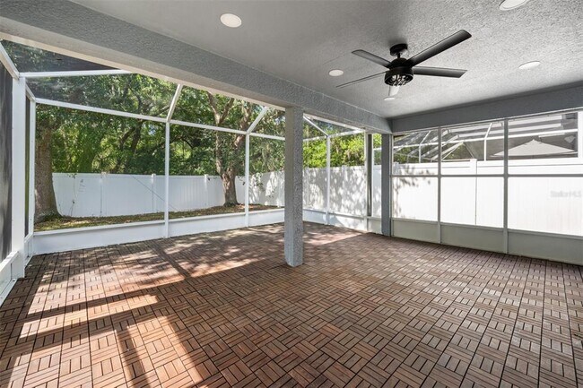 Building Photo - 380 Rosalind Ln