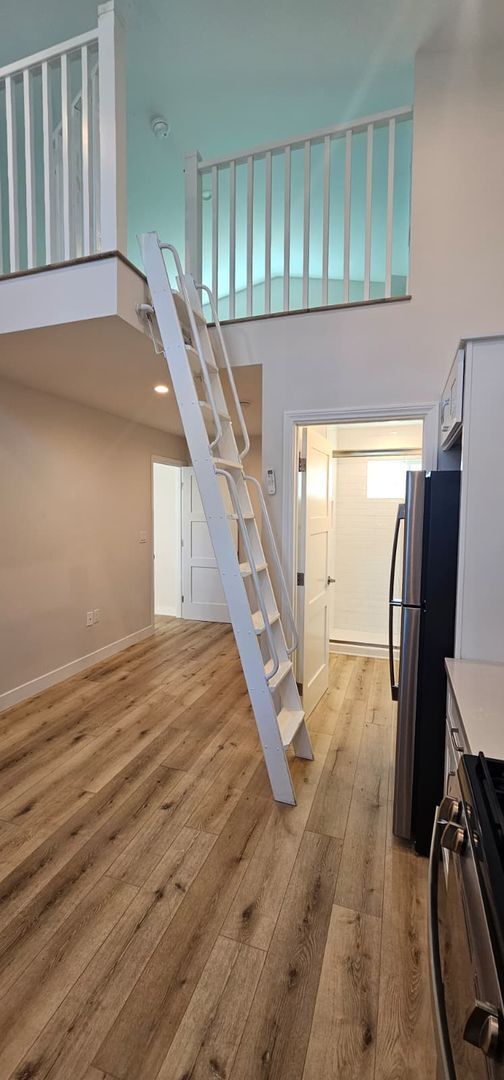 Building Photo - 3613-3617 Alexia Place