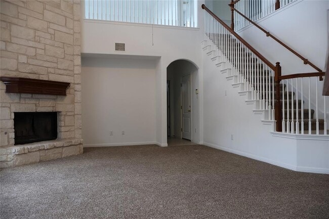 Building Photo - 2403 Vestavia Ridge Ln