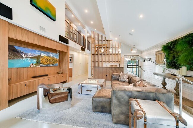 Building Photo - 3404 Rivercrest Dr