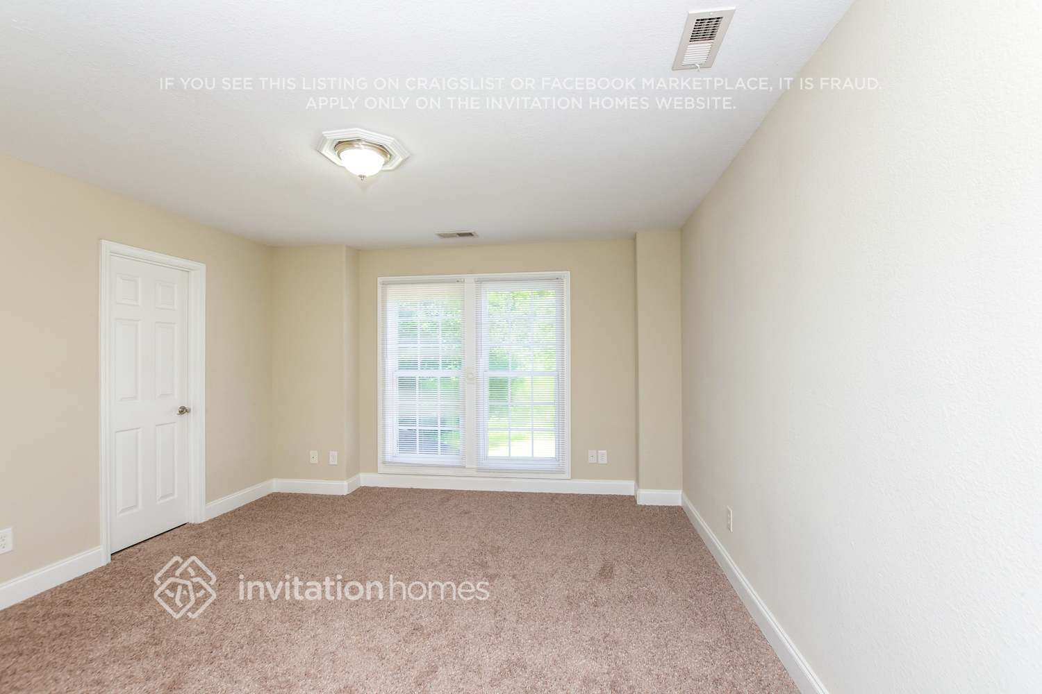 Building Photo - 3837 Sally Ln