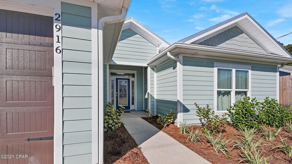 Building Photo - 2916 Laurie Ave