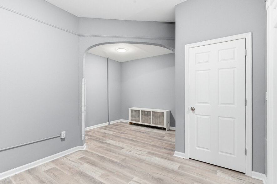 Building Photo - 20 McGregor Ave