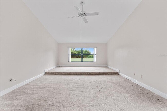 Building Photo - 6766 Edgeworth Dr