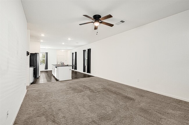Building Photo - 7311 Roseshine Dr