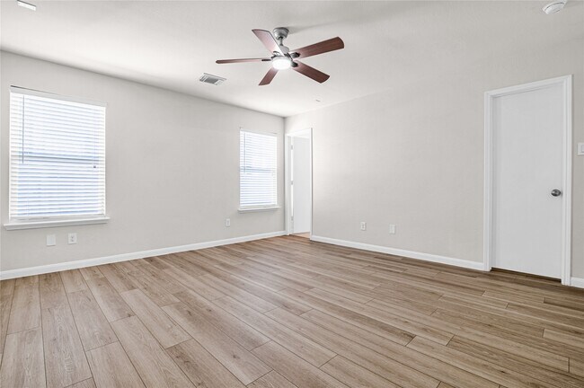 Building Photo - 29514 N Legends Bend Dr