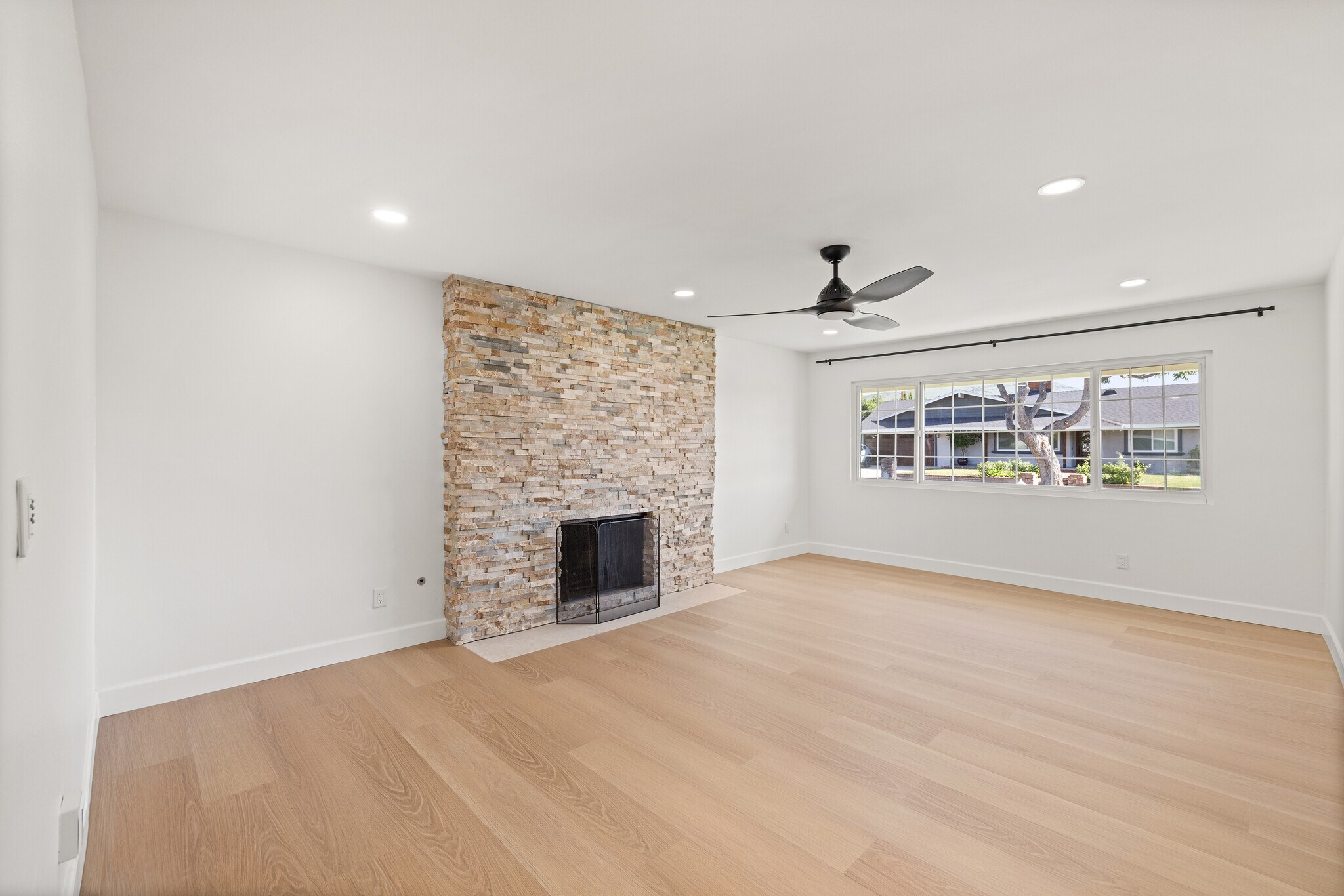 Building Photo - 3361 Wichita Falls Ave