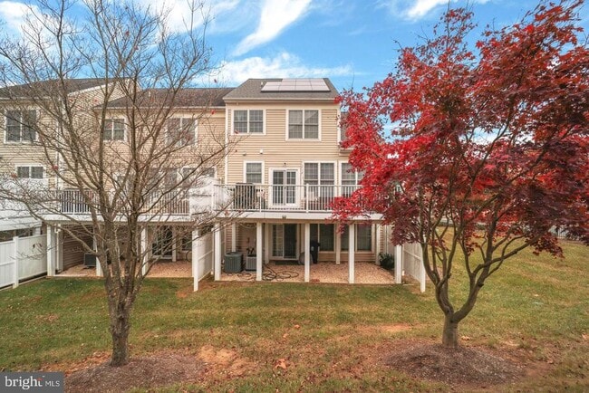 Building Photo - 5400 Marshalls Choice Dr