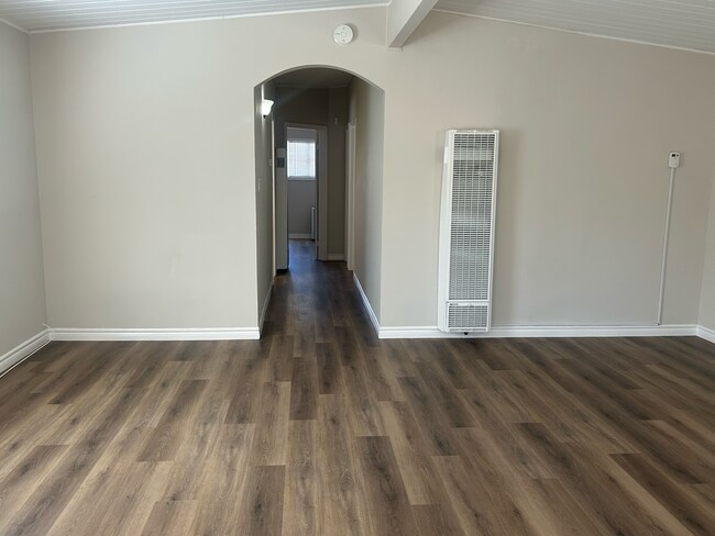 Building Photo - 15327 Pimenta Ave