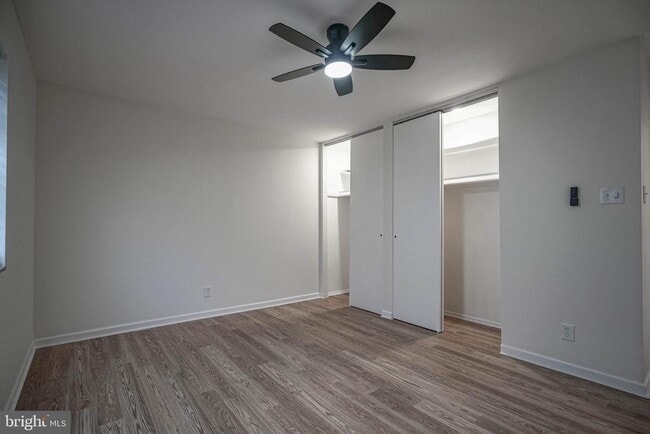 Building Photo - 20 Deborah Ln