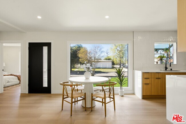 Building Photo - 7358 Paso Robles Ave