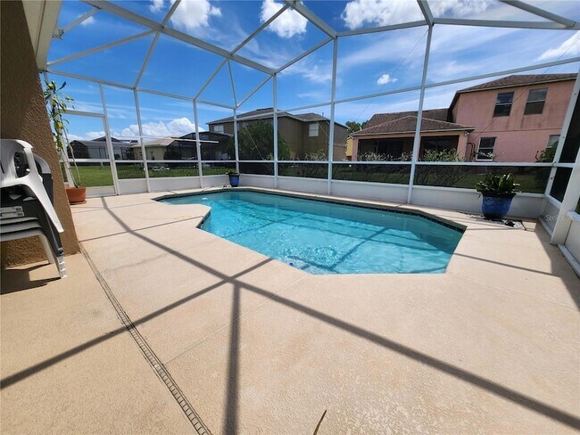 Building Photo - 2503 Buttercup Ct