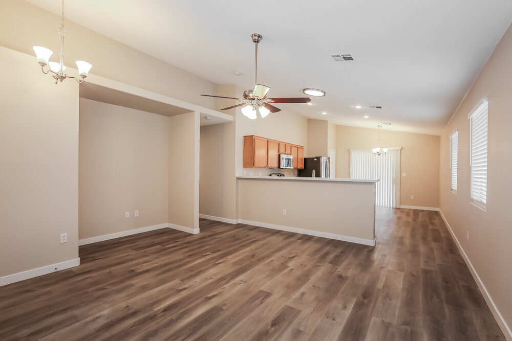 Building Photo - 4929 Whispering Spring Ave