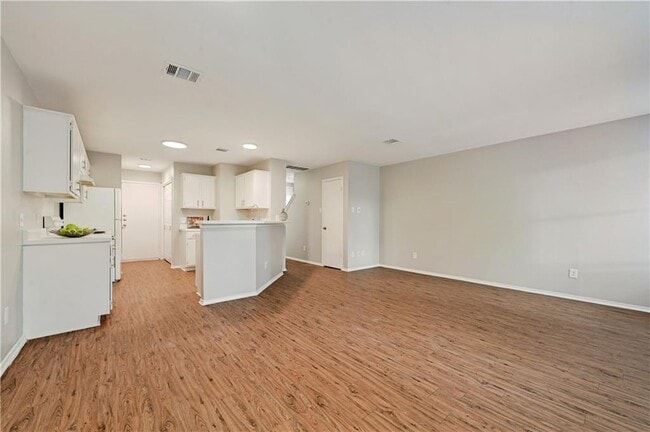 Building Photo - 9602 Nightjar Dr