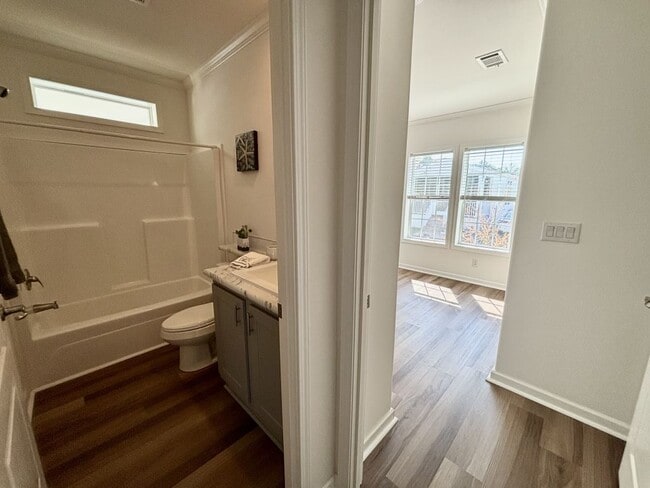 Building Photo - 212 Liberty St