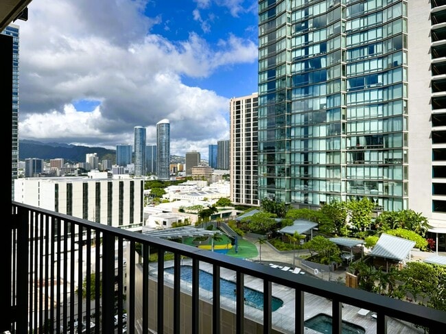 Building Photo - Aalii - Furnished Studio/1BA/1PK