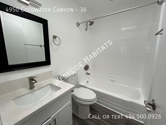 Building Photo - 4950 Coldwater Canyon Ave