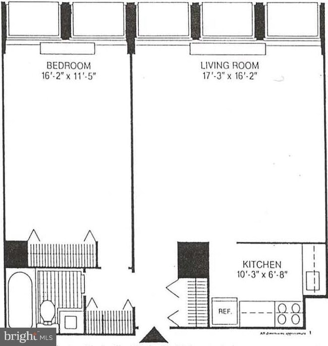 Primary Photo - 200 Locust St