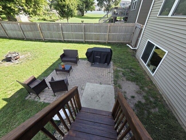 Building Photo - 4121 Mockingbird Ln