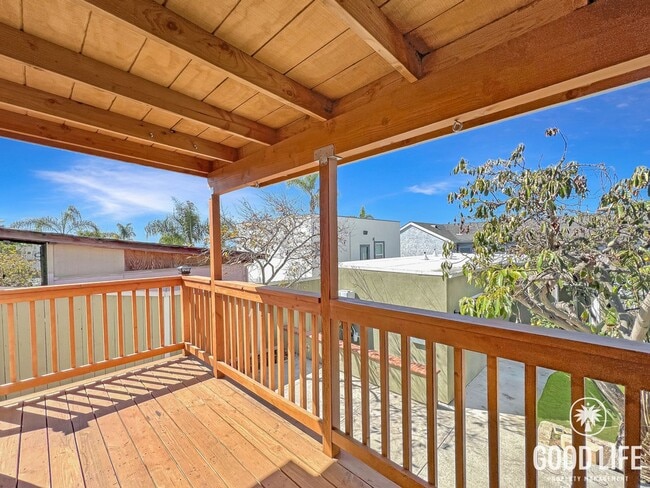 Building Photo - Cozy 2 bedroom, 1 bathroom home in North Park!