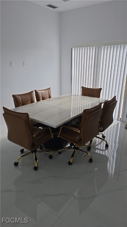 Building Photo - 821 Bell Blvd S