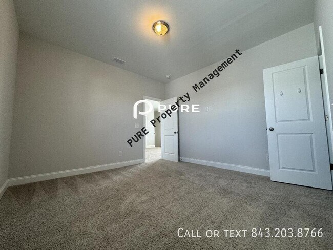 Building Photo - Beautiful 4 bed in Carnes Crossroads